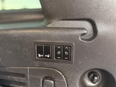 2016 GMC Yukon XL SLT   - Photo 13 - South Gate, CA 90280