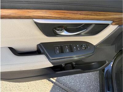2017 Honda CR-V EX 4dr SUV   - Photo 16 - South Gate, CA 90280