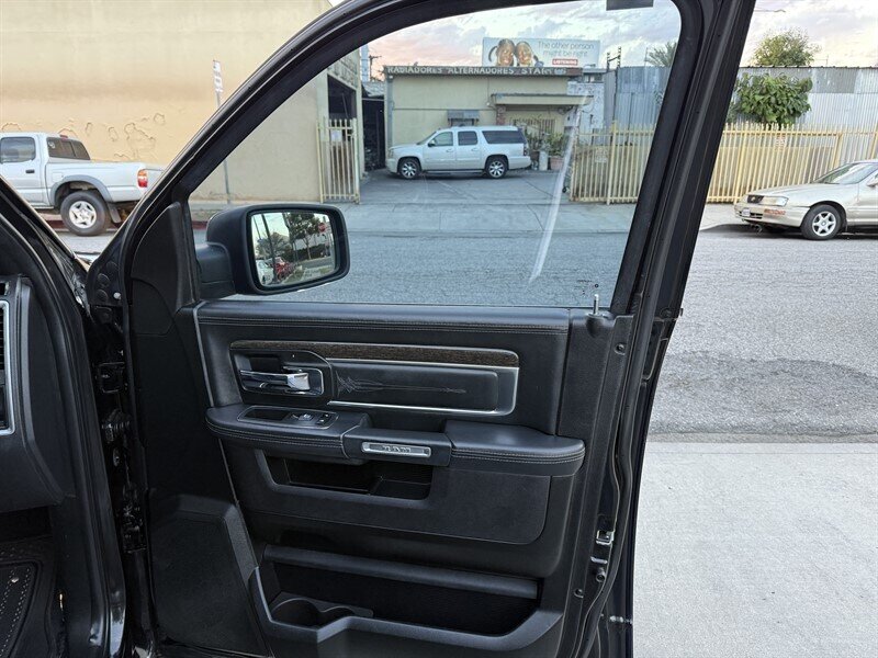 2017 RAM 1500 Laramie Longhorn - Photo 31 - South Gate, CA 90280