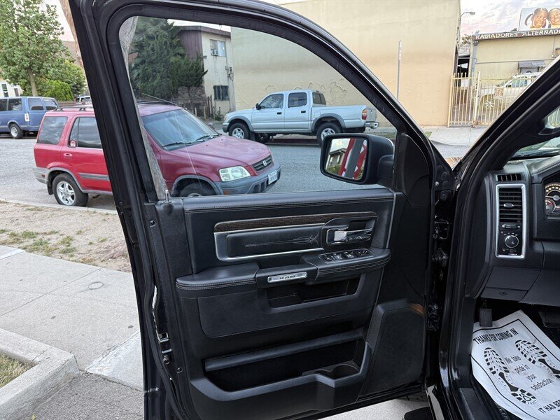 2017 RAM 1500 Laramie Longhorn - Photo 13 - South Gate, CA 90280