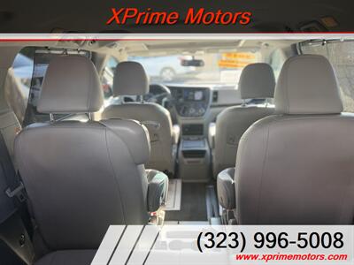 2015 Toyota Sienna Limited 7-Passenger   - Photo 14 - South Gate, CA 90280