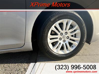 2015 Toyota Sienna Limited 7-Passenger   - Photo 9 - South Gate, CA 90280