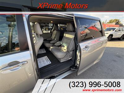 2015 Toyota Sienna Limited 7-Passenger   - Photo 28 - South Gate, CA 90280
