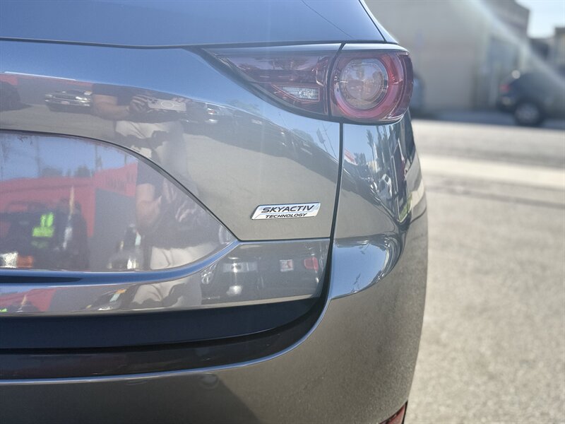 2017 Mazda CX-5 Touring - Photo 11 - South Gate, CA 90280