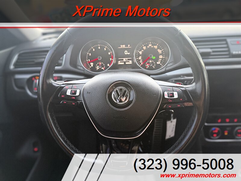 2018 Volkswagen Passat 2.0T R-Line - Photo 17 - South Gate, CA 90280