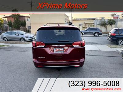 2018 Chrysler Pacifica Touring L - Photo 5 - South Gate, CA 90280