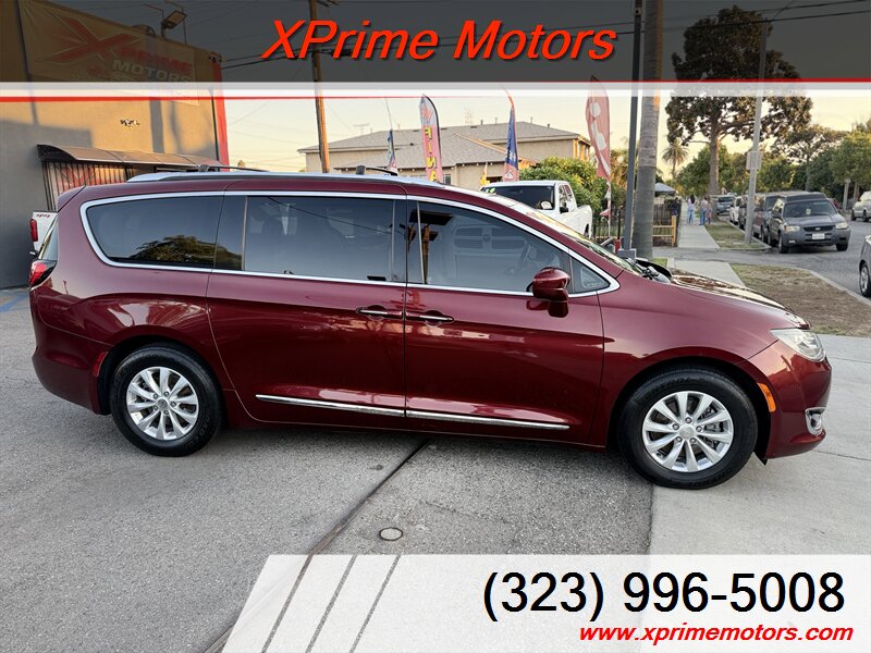 2018 Chrysler Pacifica Touring L - Photo 8 - South Gate, CA 90280