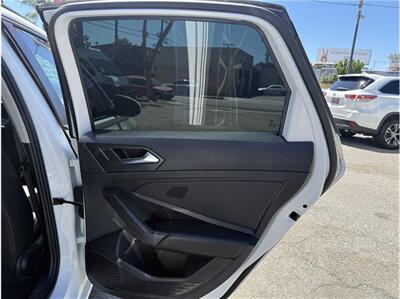 2019 Volkswagen Jetta SEL 4dr Sedan   - Photo 31 - South Gate, CA 90280
