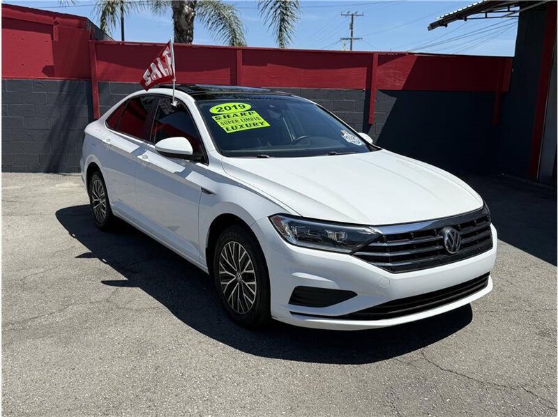 2019 Volkswagen Jetta SEL 4dr Sedan  