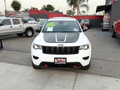 2018 Jeep Grand Cherokee Trailhawk   - Photo 3 - South Gate, CA 90280