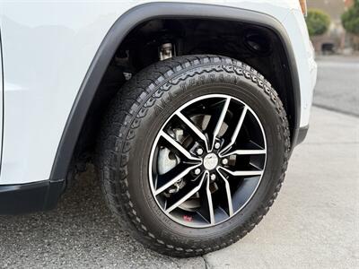 2018 Jeep Grand Cherokee Trailhawk   - Photo 10 - South Gate, CA 90280