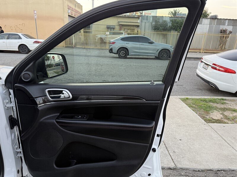 2018 Jeep Grand Cherokee Trailhawk   - Photo 36 - South Gate, CA 90280