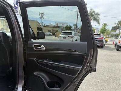 2015 Jeep Grand Cherokee Limited   - Photo 35 - South Gate, CA 90280