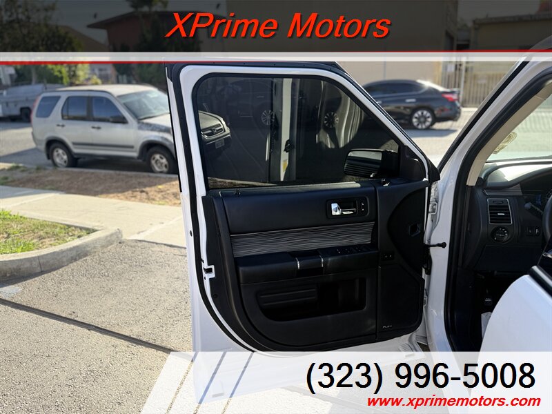 2017 Ford Flex SEL - Photo 16 - South Gate, CA 90280