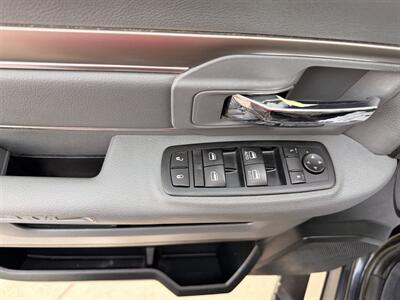 2016 RAM 1500 SLT - Photo 15 - South Gate, CA 90280