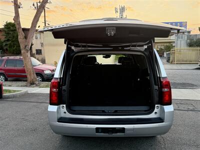 2019 Chevrolet Suburban LT   - Photo 14 - South Gate, CA 90280