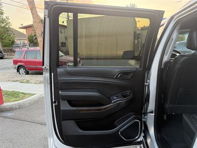 2019 Chevrolet Suburban LT   - Photo 28 - South Gate, CA 90280