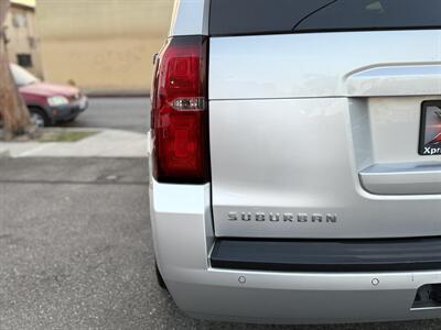2019 Chevrolet Suburban LT   - Photo 12 - South Gate, CA 90280