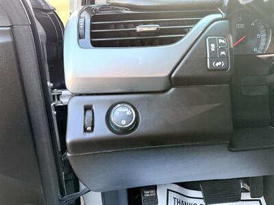 2019 Chevrolet Suburban LT   - Photo 21 - South Gate, CA 90280