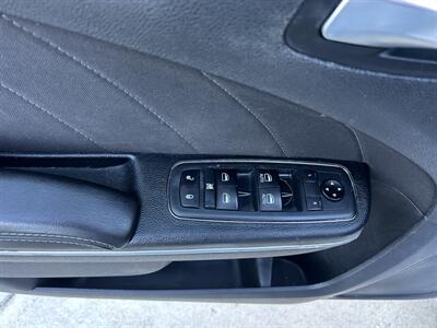 2020 Dodge Charger SXT - Photo 11 - South Gate, CA 90280