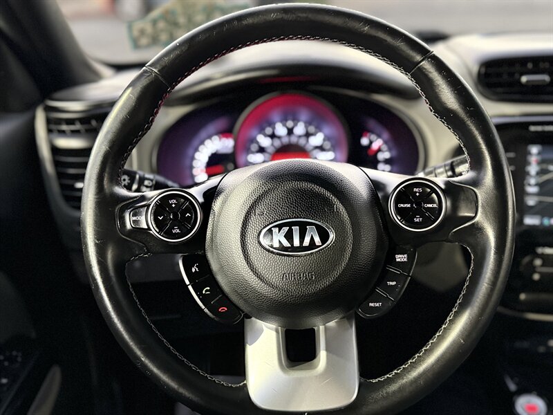 2017 Kia Soul +   - Photo 15 - South Gate, CA 90280