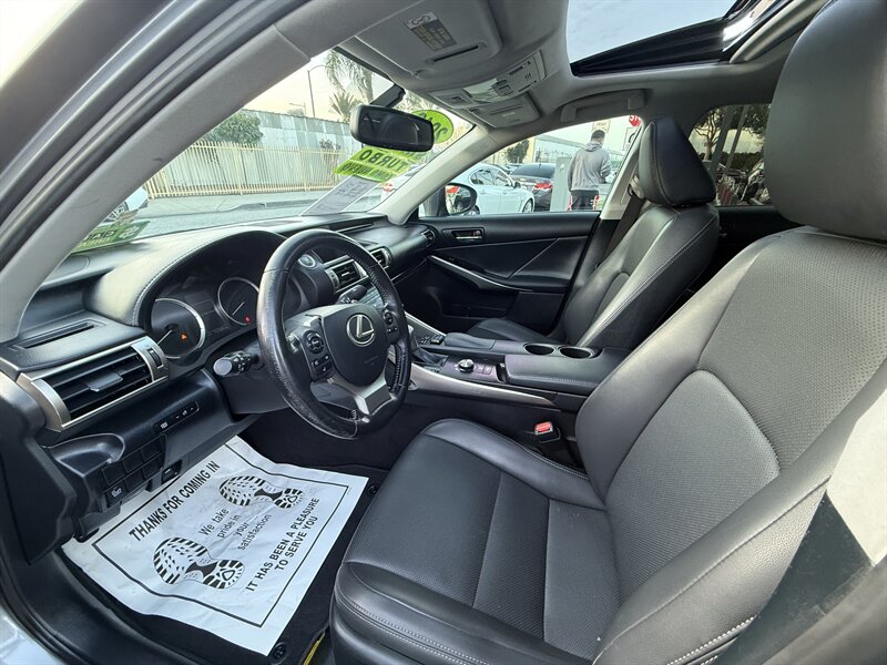 2016 Lexus IS 200t - Photo 18 - South Gate, CA 90280