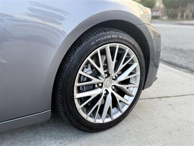 2016 Lexus IS 200t - Photo 10 - South Gate, CA 90280