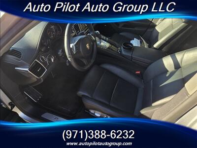 2014 Porsche Panamera   - Photo 13 - Oregon City, OR 97045