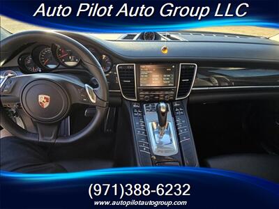 2014 Porsche Panamera   - Photo 10 - Oregon City, OR 97045