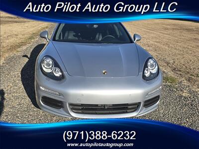 2014 Porsche Panamera   - Photo 2 - Oregon City, OR 97045