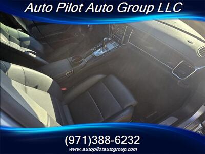 2014 Porsche Panamera   - Photo 16 - Oregon City, OR 97045