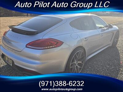 2014 Porsche Panamera   - Photo 8 - Oregon City, OR 97045