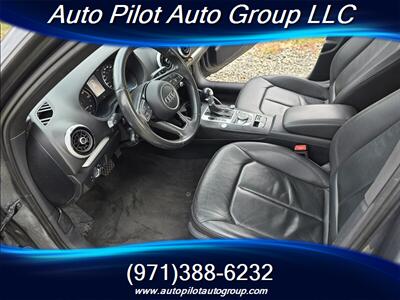 2018 Audi A3 Sportback e-tron 1.4T Premium   - Photo 8 - Oregon City, OR 97045