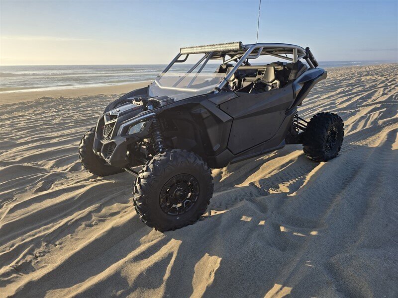 2021 CAN AM XRS RR   - Photo 1 - Oregon City, OR 97045