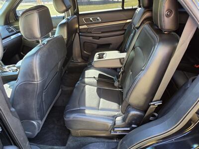 2016 Ford Explorer Limited - Photo 11 - Oregon City, OR 97045