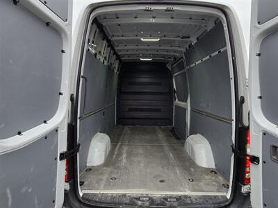 2017 Mercedes-Benz Sprinter Worker 2500   - Photo 15 - Oregon City, OR 97045