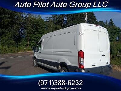 2016 Ford Transit 250   - Photo 4 - Oregon City, OR 97045
