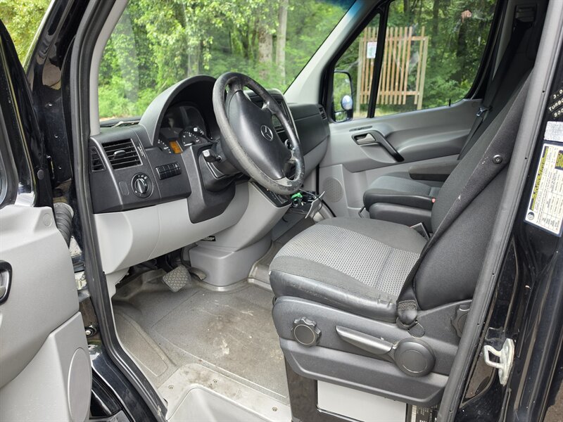 2011 Mercedes-Benz Sprinter 2500 - Photo 8 - Oregon City, OR 97045