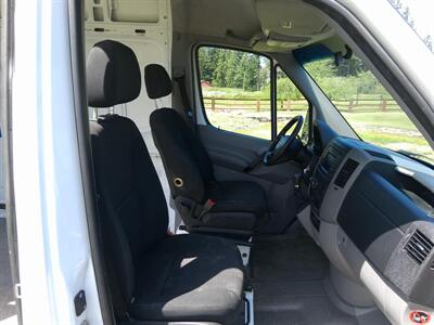 2018 Mercedes-Benz Sprinter Worker 2500 - Photo 10 - Oregon City, OR 97045