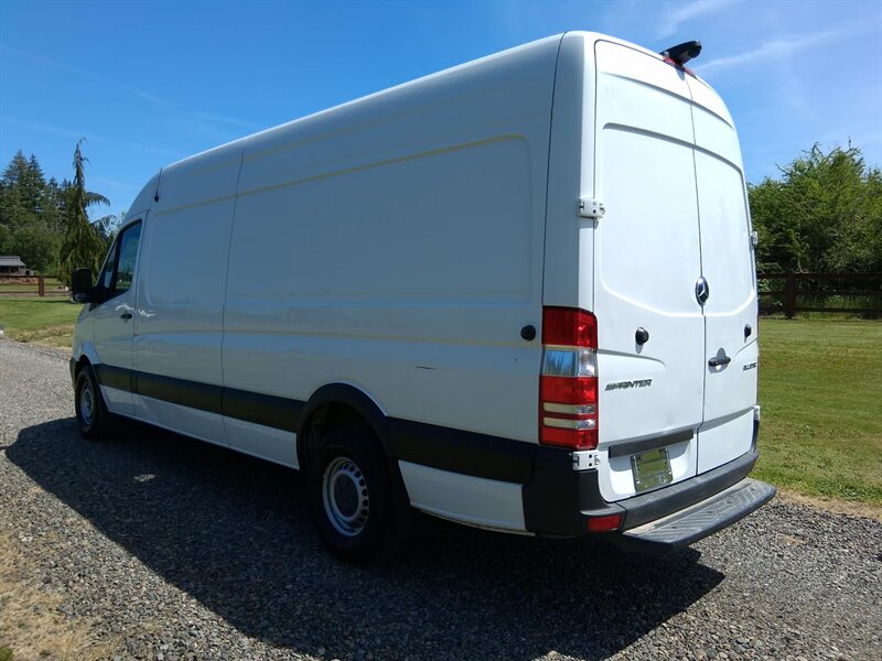 2018 Mercedes-Benz Sprinter Worker 2500 - Photo 2 - Oregon City, OR 97045