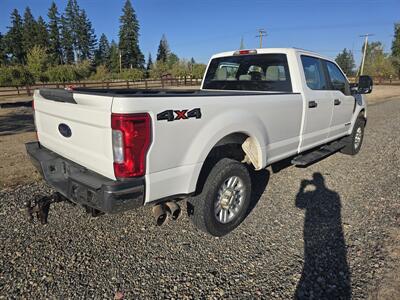 2018 Ford F-250 Super Duty XL   - Photo 7 - Oregon City, OR 97045