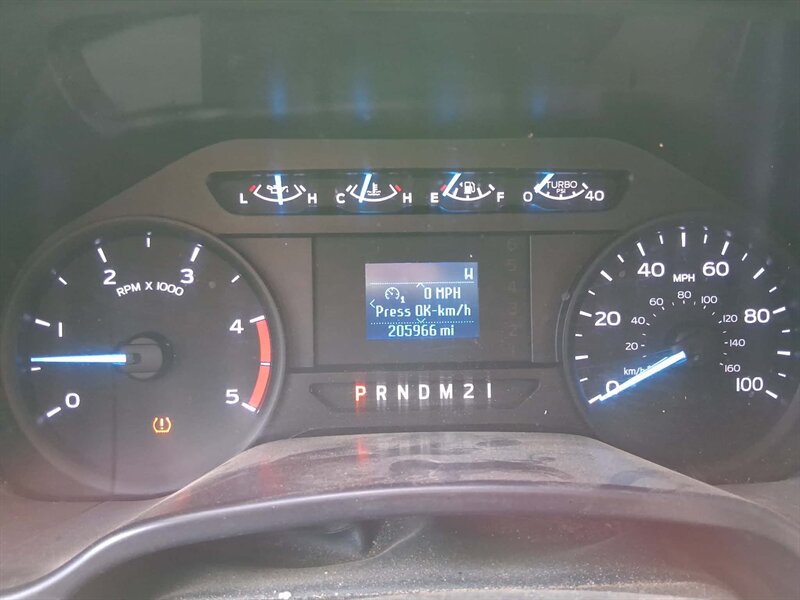 2018 Ford F-350 Super Duty XL - Photo 11 - Oregon City, OR 97045