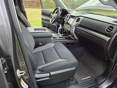 2014 Toyota Tundra SR5   - Photo 10 - Oregon City, OR 97045