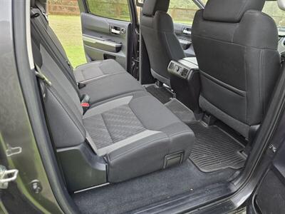 2014 Toyota Tundra SR5   - Photo 12 - Oregon City, OR 97045