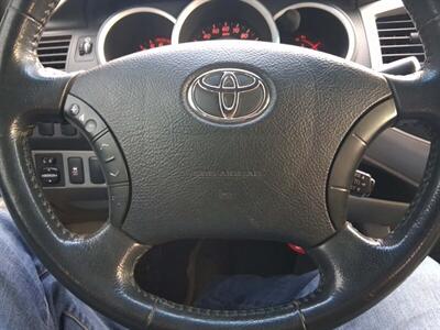 2011 Toyota Tacoma - Photo 11 - Oregon City, OR 97045