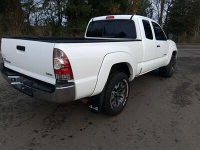 2011 Toyota Tacoma - Photo 7 - Oregon City, OR 97045