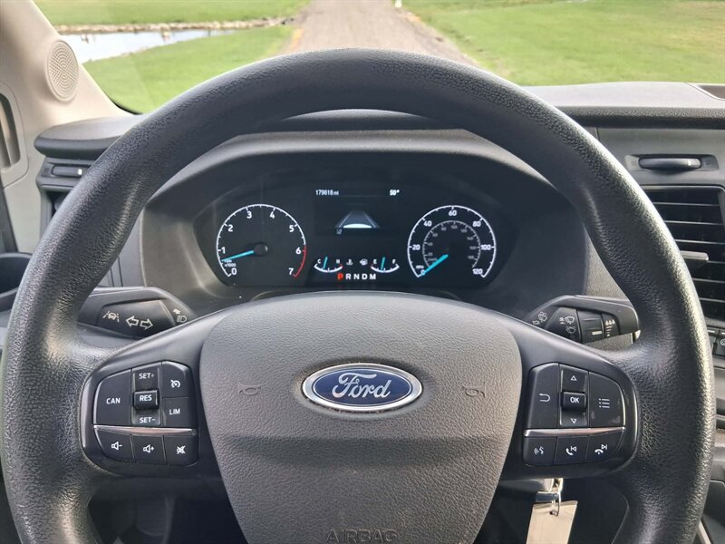 2022 Ford Transit 350 HD - Photo 11 - Oregon City, OR 97045