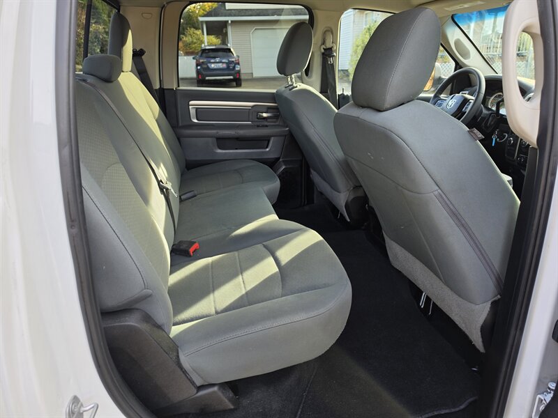 2018 RAM 3500 SLT - Photo 12 - Oregon City, OR 97045