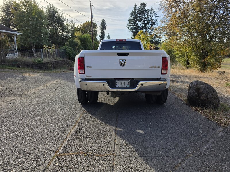 2018 RAM 3500 SLT - Photo 3 - Oregon City, OR 97045