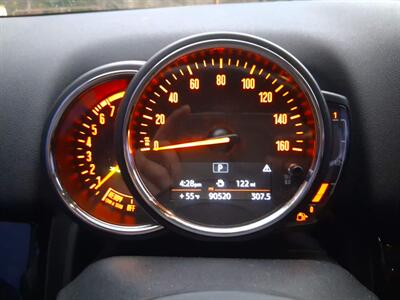 2019 MINI Countryman Cooper S ALL4 - Photo 15 - Oregon City, OR 97045